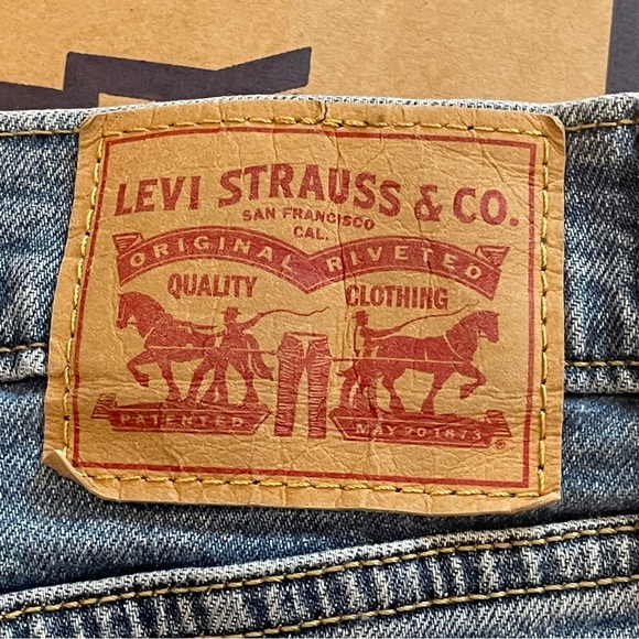 Levi's Mile High Cropped Button Fly Wide Leg Jeans Size 32 - Picture 9 of 14